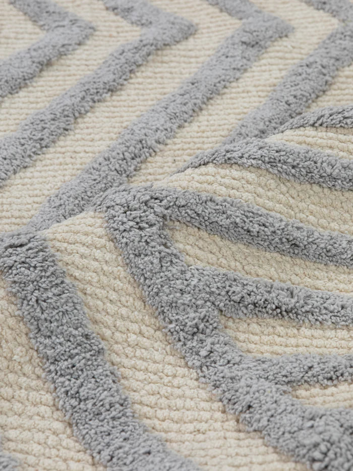 Rug Base, 47.5 x 71 inches